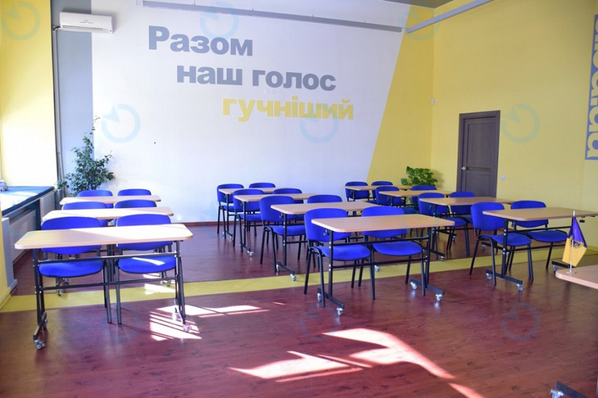 Зал АПУ на Крещатике - фото 5