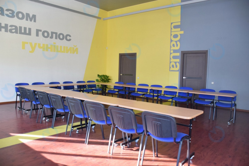 Зал АПУ на Крещатике - фото 4