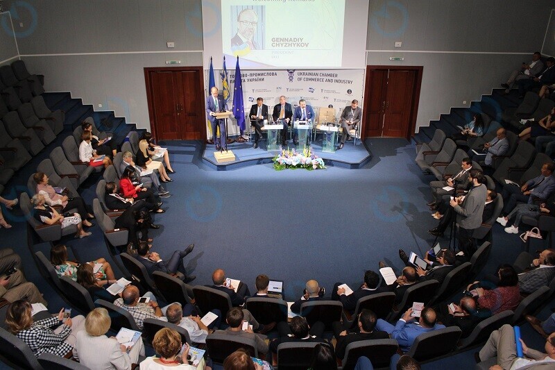 Coliseum - фото 3